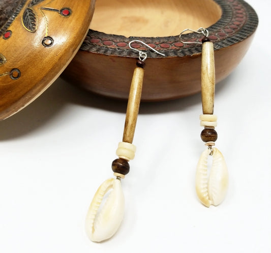 'Mbao' Cowrie Shell Earrings in Ivory