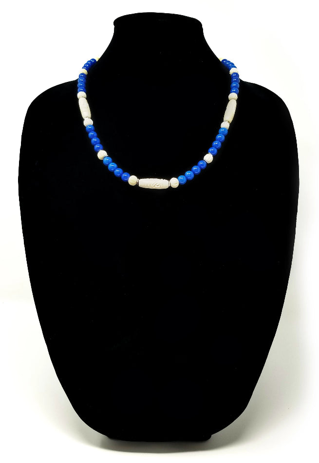 'Chonga' Carved Ivory Gemstone Necklace in Blue Agate