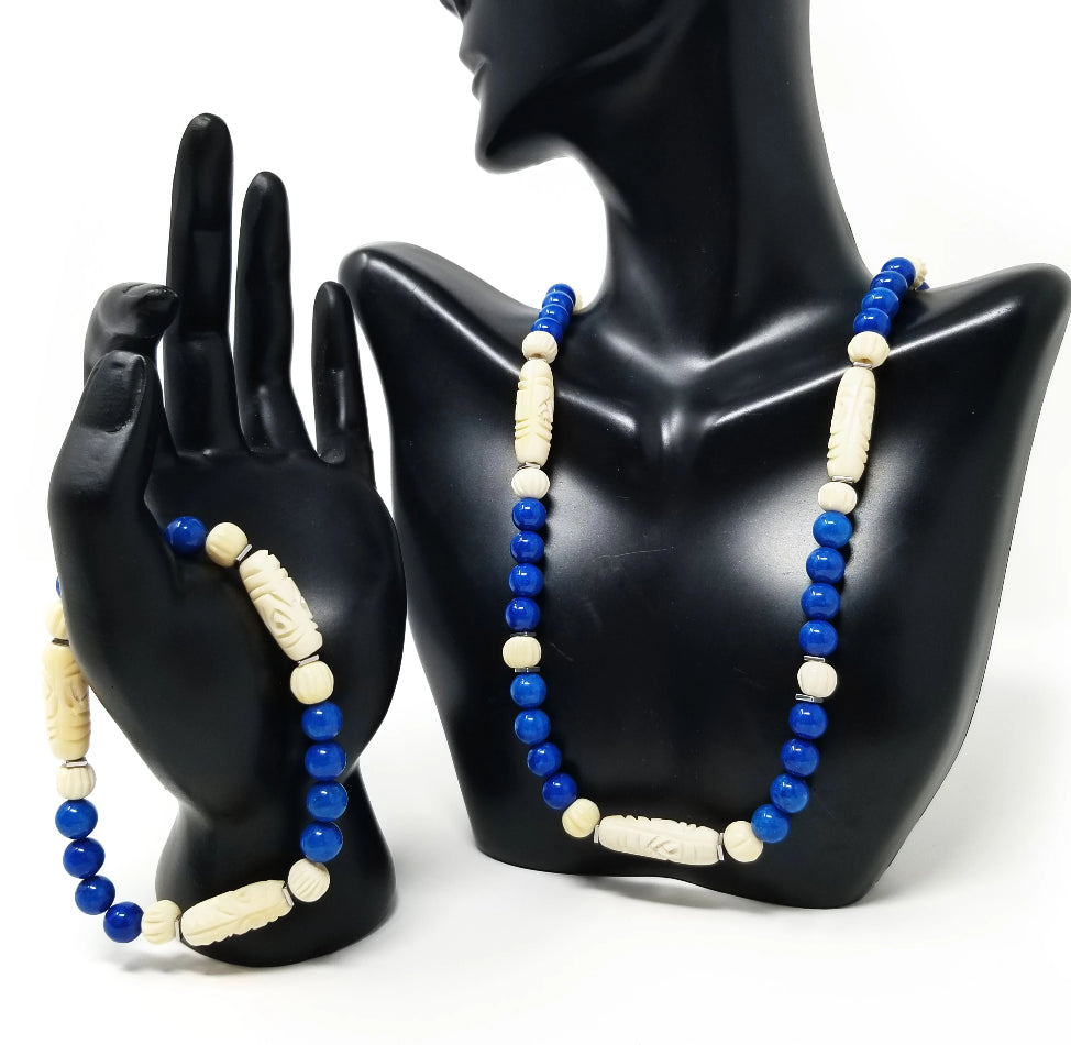 'Chonga' Carved Ivory Gemstone Necklace in Blue Agate