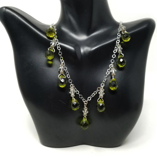 'Ayah' Chain Gemstone Necklace in Peridot