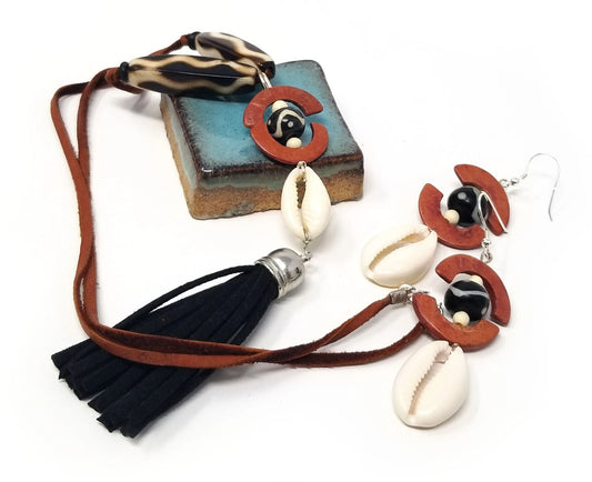 'Masego' Kenyan Batik Bone Cowrie Shell Necklace and Earrings Set