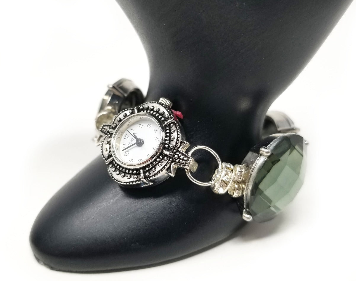 'Neliah' Crystal Cabochon Watch in Green