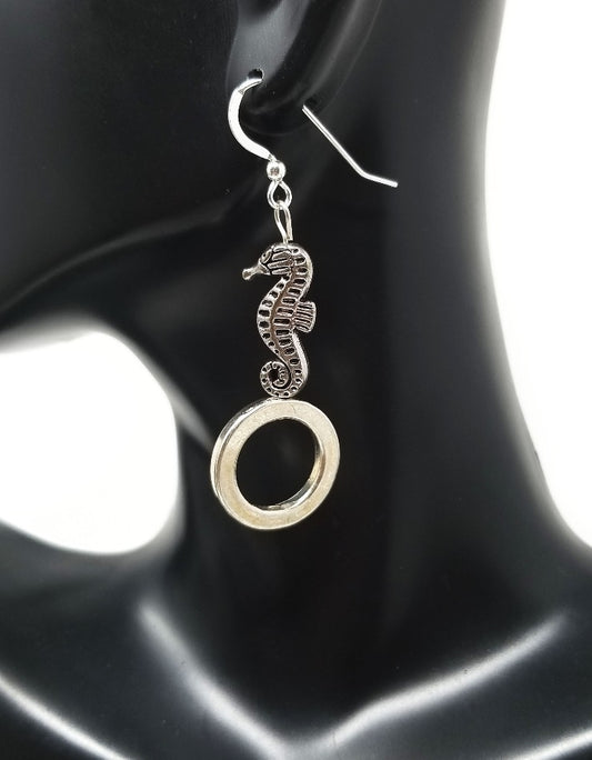 'Nguvu' Seahorse Hoop Earrings in Silver
