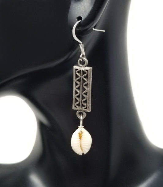 'Assata' Cowrie Shell Earrings in Silver Tribal