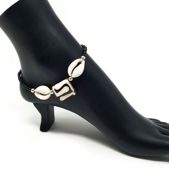 'Cleo' Kenyan Batik Bone Cowrie Shell Anklet in Black Seed