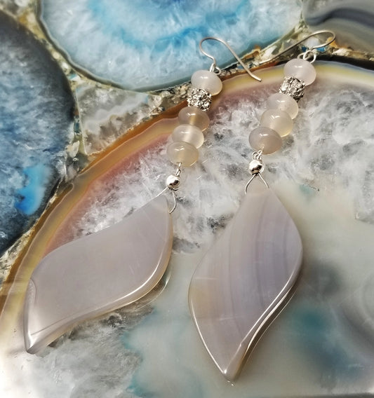 Jani Mauve Earrings
