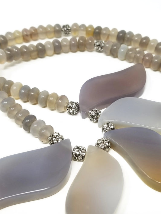 Jani Mauve Necklace
